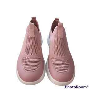 Koolaburra ortholite comfort foam sneakers new in box